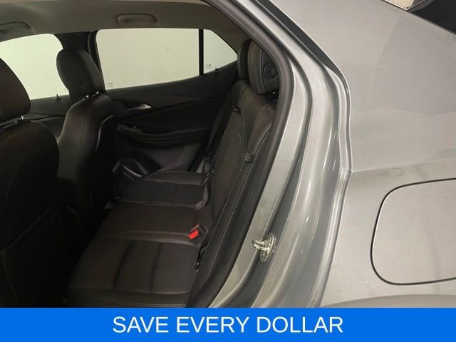 Used 2024 Buick Encore GX Avenir w/ Avenir Convenience Package FWD image 19