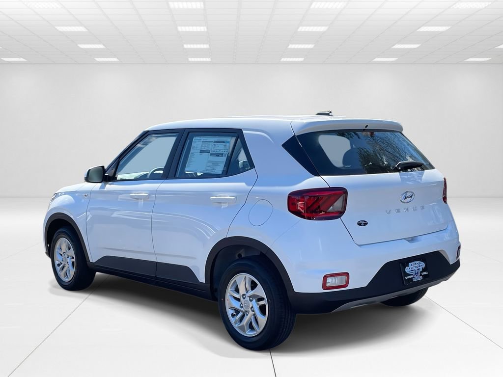 New 2026 Hyundai Venue SE image 4