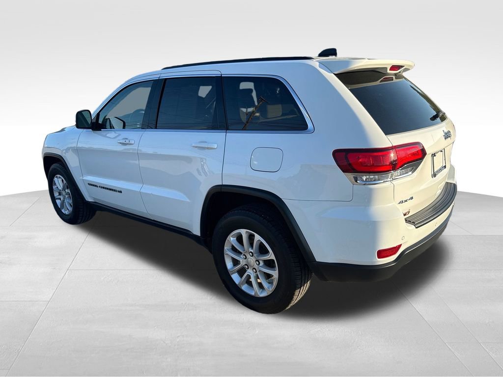 Used 2022 Jeep Grand Cherokee Laredo E AWD/4WD image 4