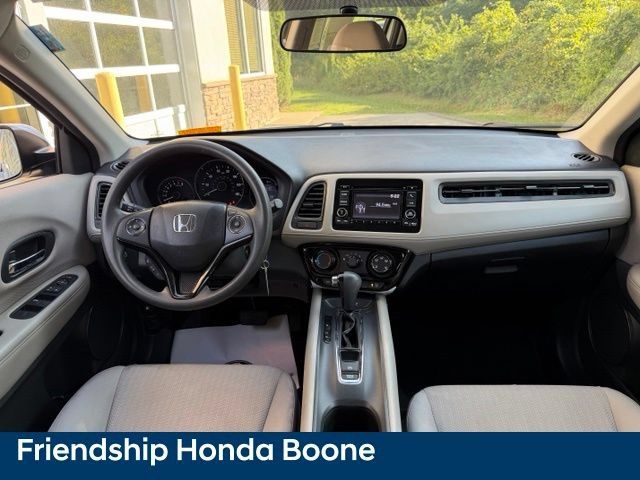 Used 2017 Honda HR-V LX image 34