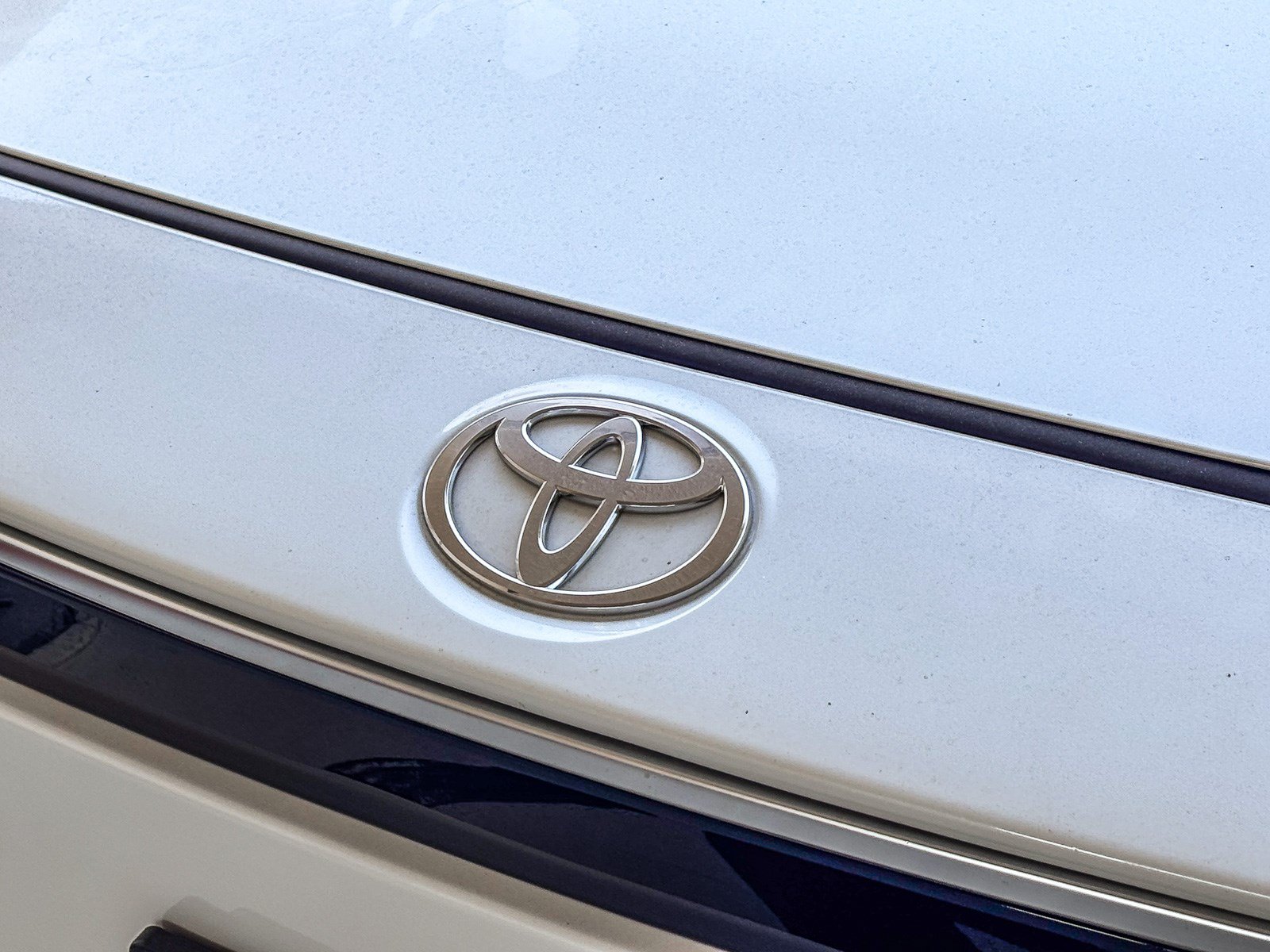 Used 2024 Toyota bZ4X FWD w/ Weather Package image 10