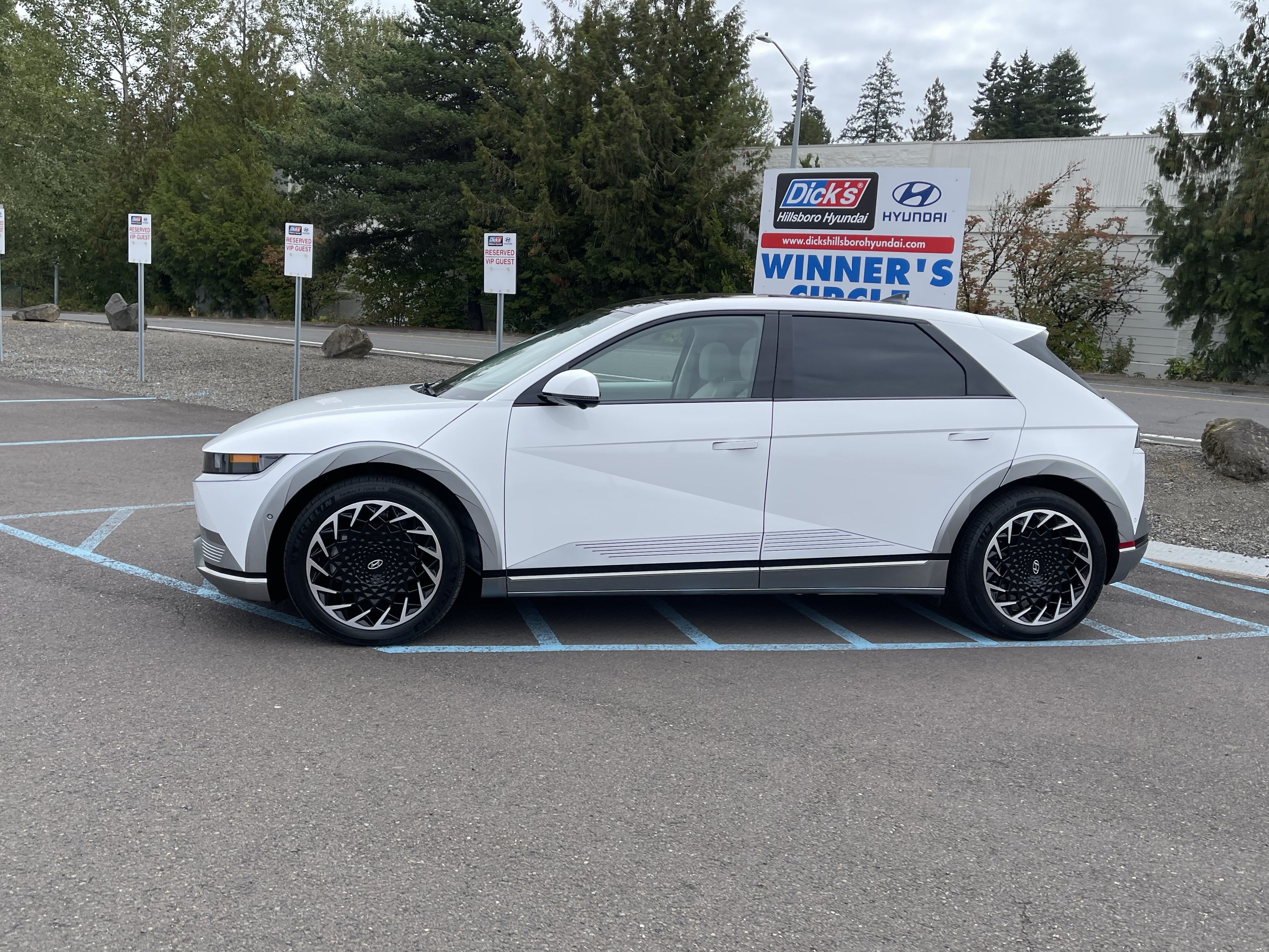 Certified 2024 Hyundai Ioniq 5 Limited AWD/4WD image 2