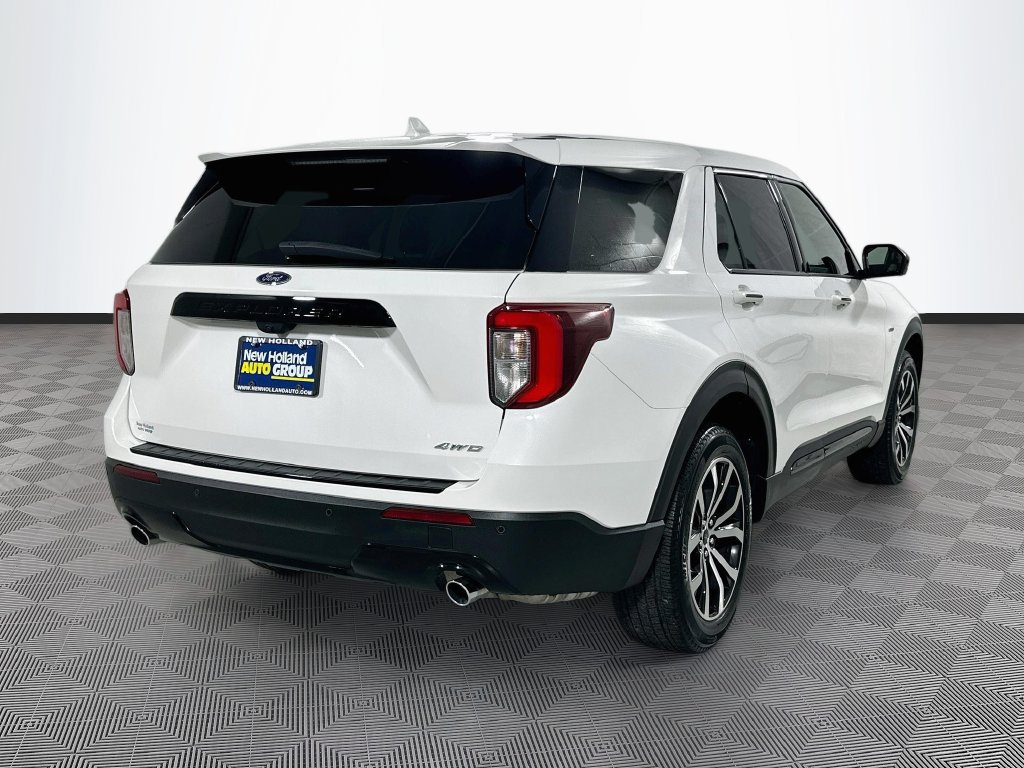 Certified 2022 Ford Explorer ST-Line AWD/4WD image 7