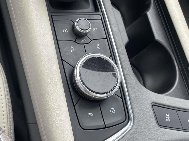 Used 2020 Cadillac XT6 Premium Luxury image 23