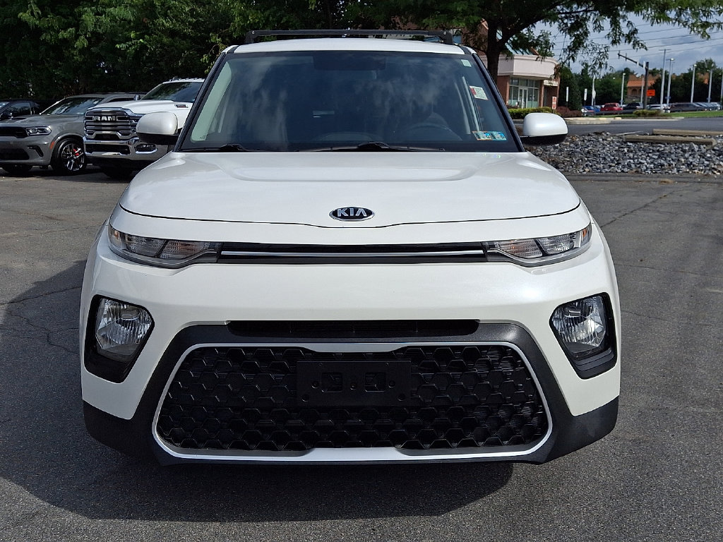 Used 2020 Kia Soul LX FWD image 2