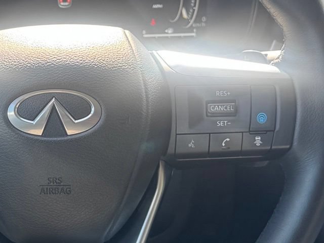 Used 2025 INFINITI QX60 Luxe w/ Lighting Package (N94) AWD/4WD image 24