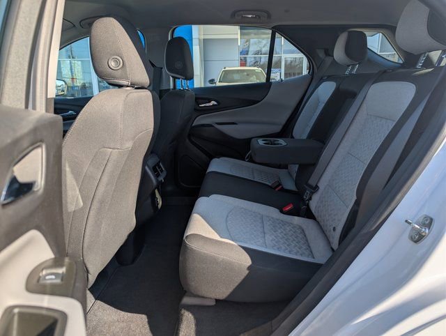 Used 2024 Chevrolet Equinox LS image 15