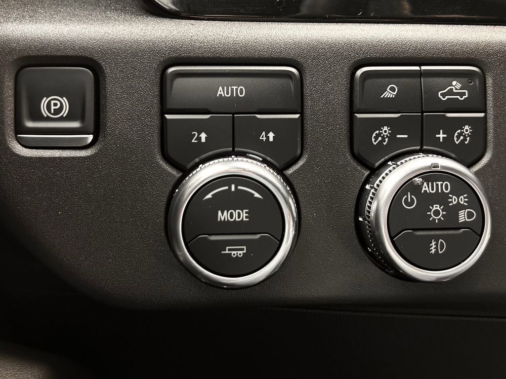 Used 2024 GMC Sierra 1500 Elevation w/ Elevation Premium Package image 24