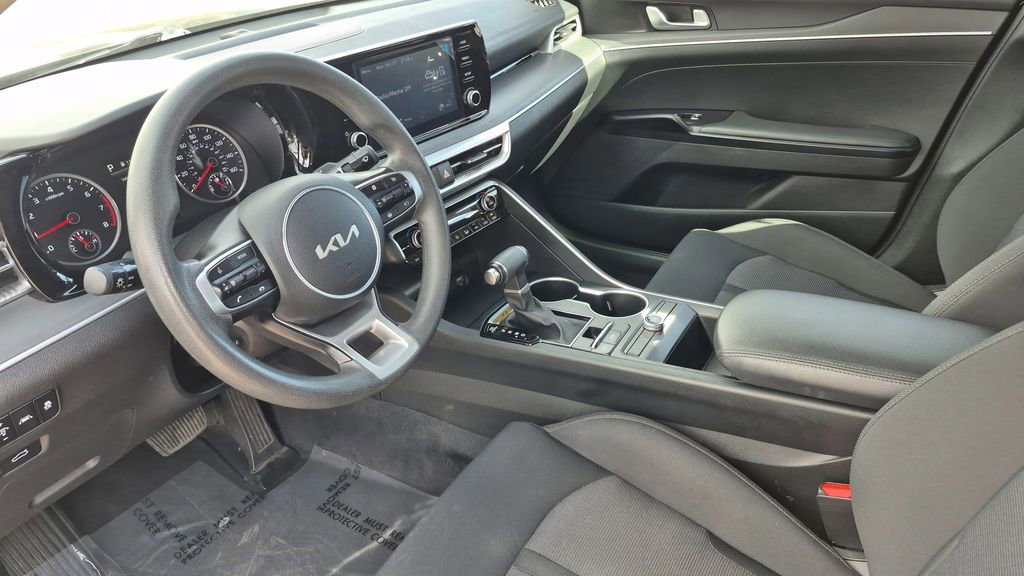 Used 2022 Kia K5 LXS image 12