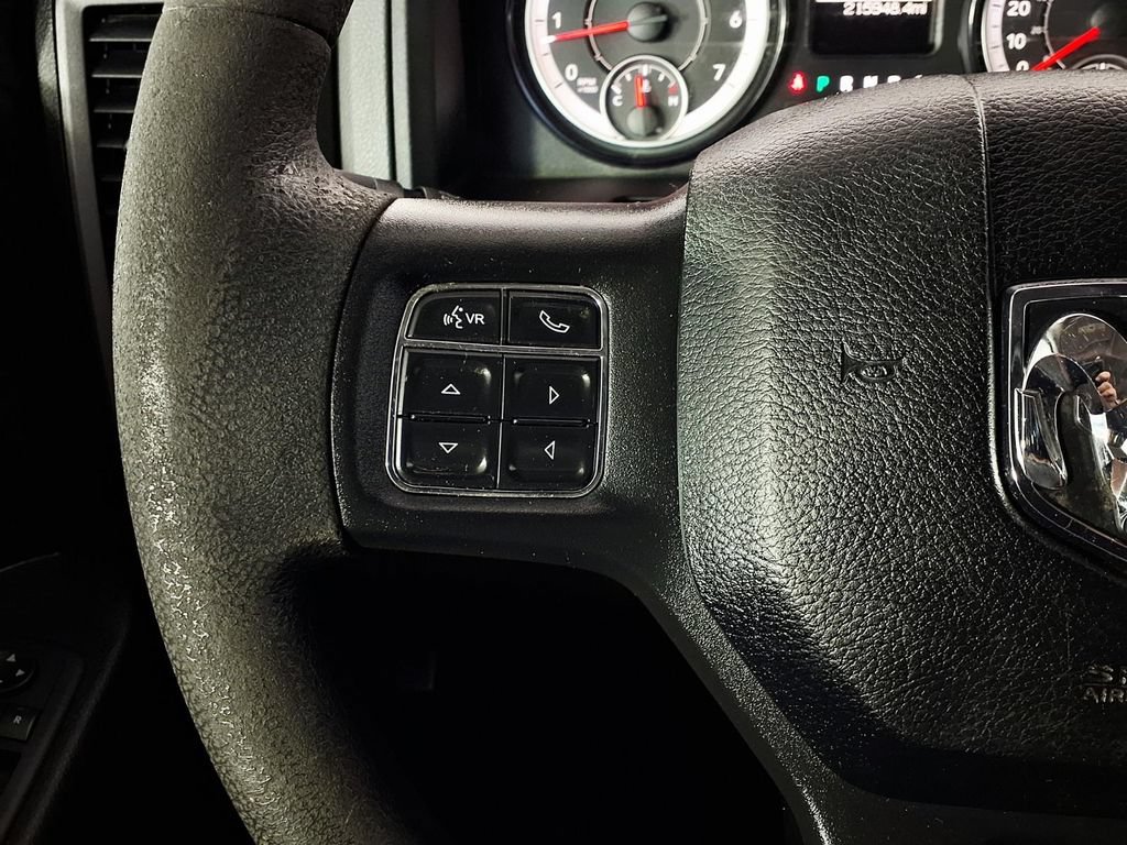 Used 2019 RAM 1500 Tradesman w/ Chrome Plus Package RWD image 18