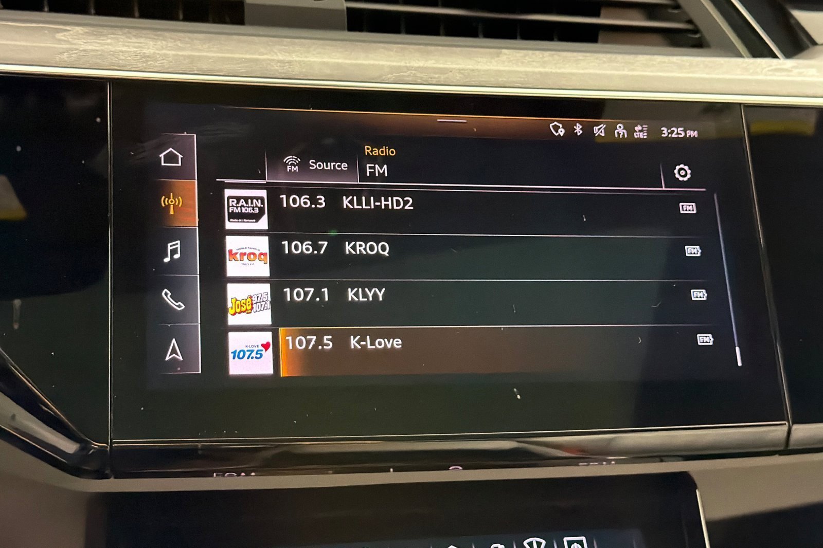 Certified 2023 Audi e-tron Chronos w/ Chronos Package image 17