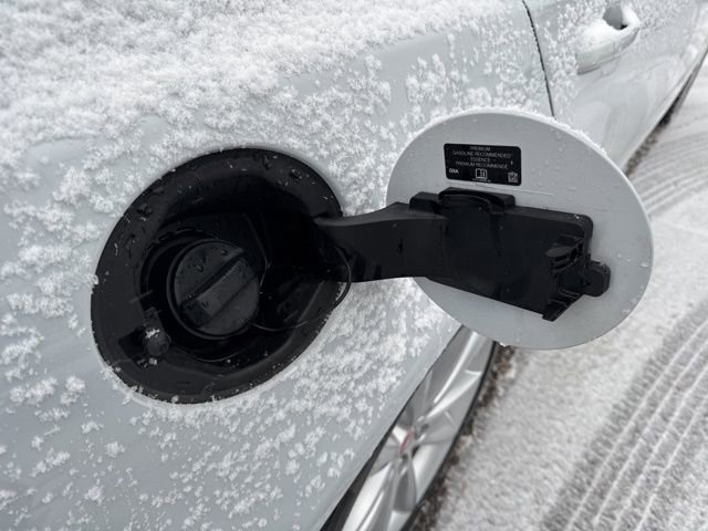 Used 2020 Jaguar XF Checkered Flag image 21