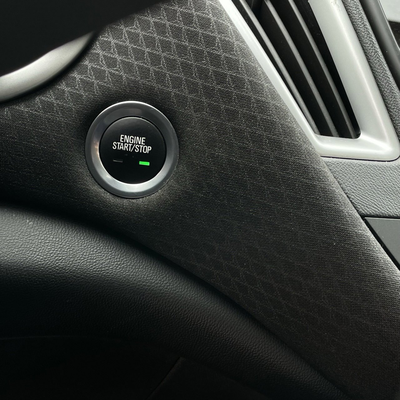 Used 2024 Chevrolet Malibu LT image 17