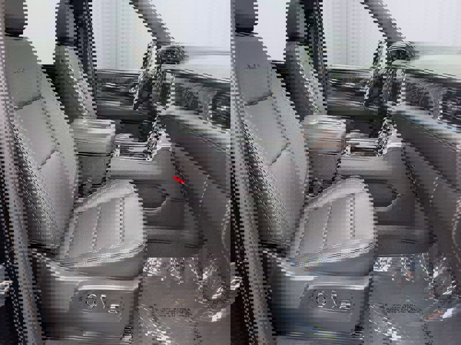 Certified 2023 GMC Yukon XL Denali image 9