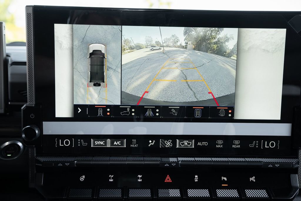 Used 2024 GMC Hummer EV 2X w/ Extreme Off-Road Package AWD/4WD image 36