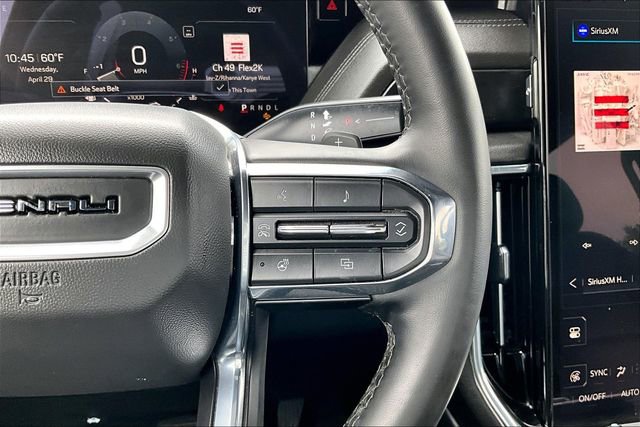 Used 2025 GMC Yukon Denali AWD/4WD image 12