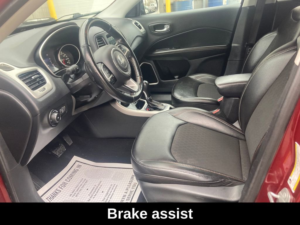 Used 2021 Jeep Compass Latitude w/ Convenience Group image 11