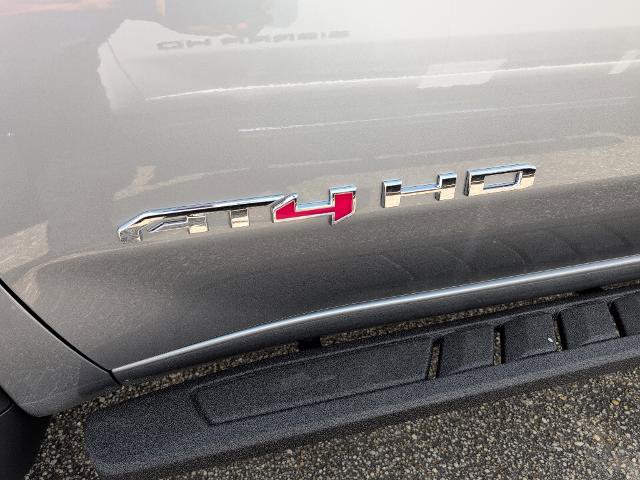 New 2025 GMC Sierra 2500 AT4 w/ AT4 Premium Plus Package image 5