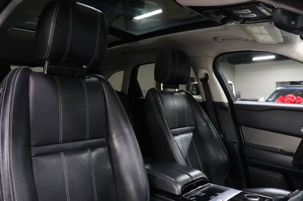 Used 2018 Land Rover Range Rover Velar S image 30