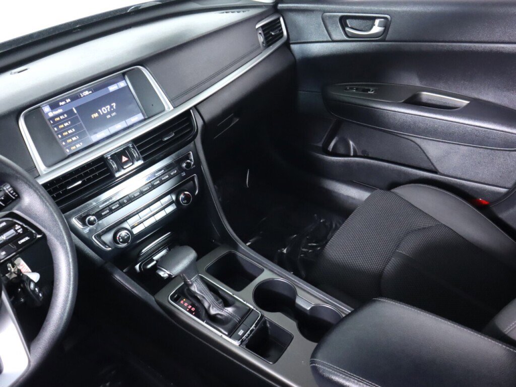 Used 2019 Kia Optima LX FWD image 32