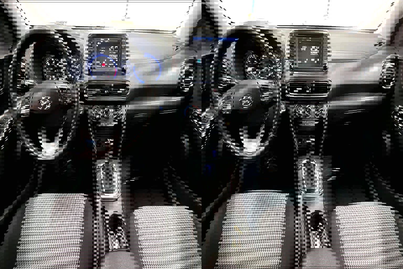 Used 2021 Hyundai Kona SEL image 17