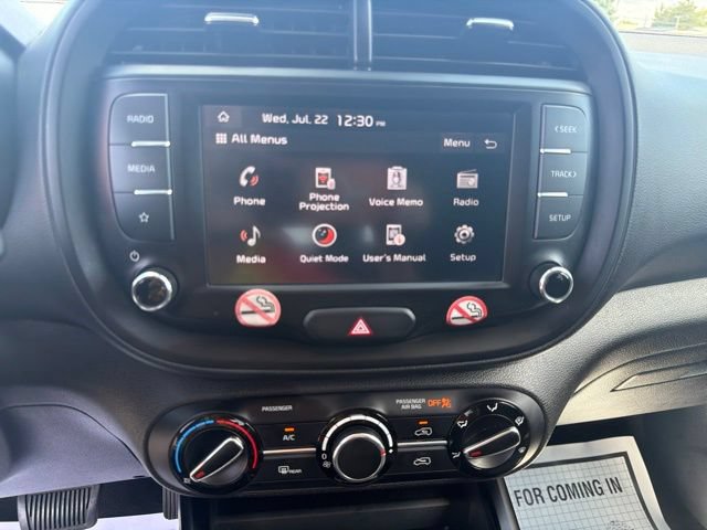 Used 2024 Kia Soul LX w/ Option Group 015 FWD image 17