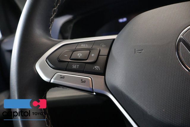 Used 2024 Volkswagen Taos SE AWD/4WD image 17