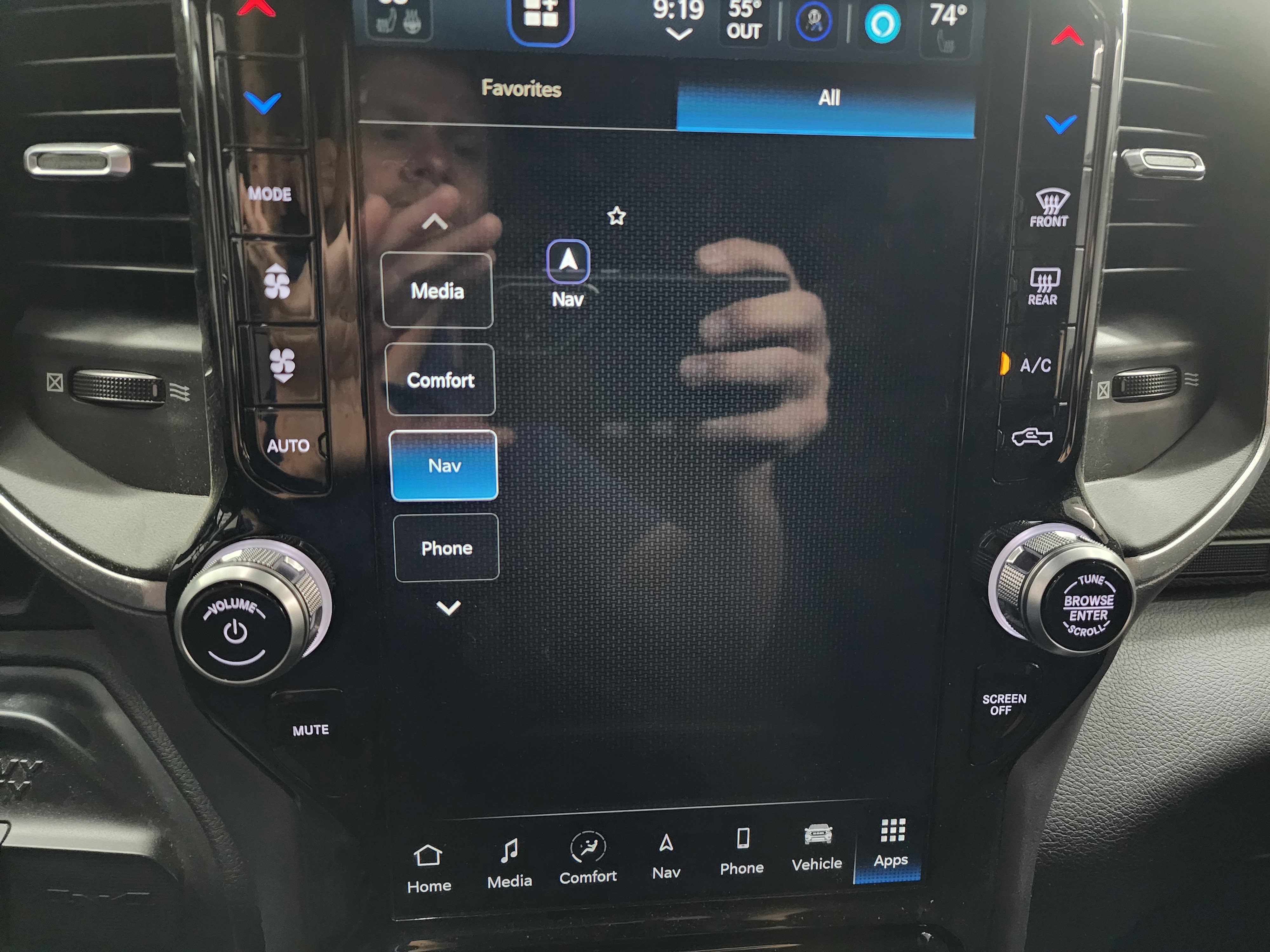 Used 2022 RAM 2500 Big Horn w/ Level C Equiment Group image 59