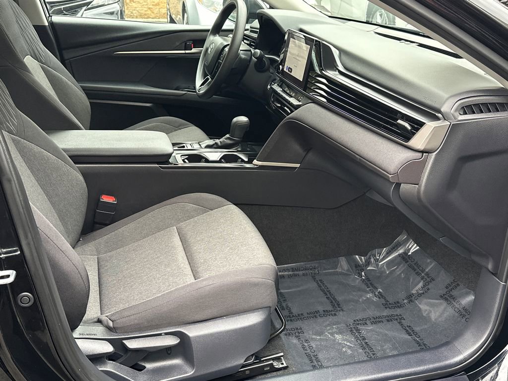 Certified 2025 Toyota Camry LE image 10