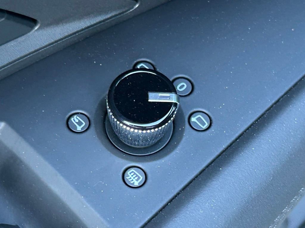 Used 2023 Audi RS e-tron GT w/ Carbon Performance Package image 75