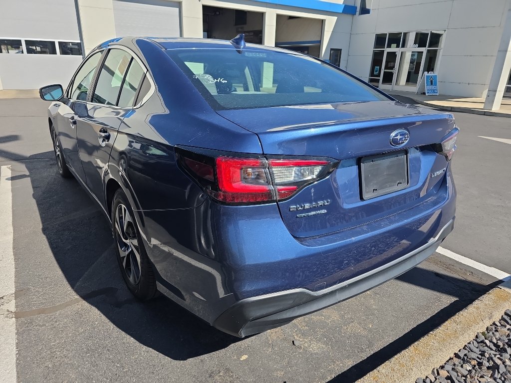 Used 2022 Subaru Legacy Premium AWD/4WD image 4