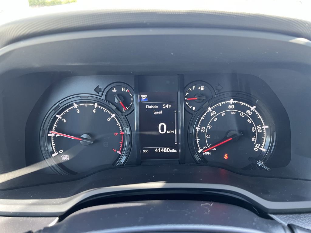 Used 2023 Toyota 4Runner SR5 Premium w/ Moonroof Package image 9