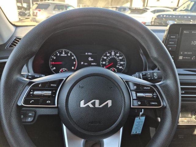 Used 2023 Kia Seltos LX image 20