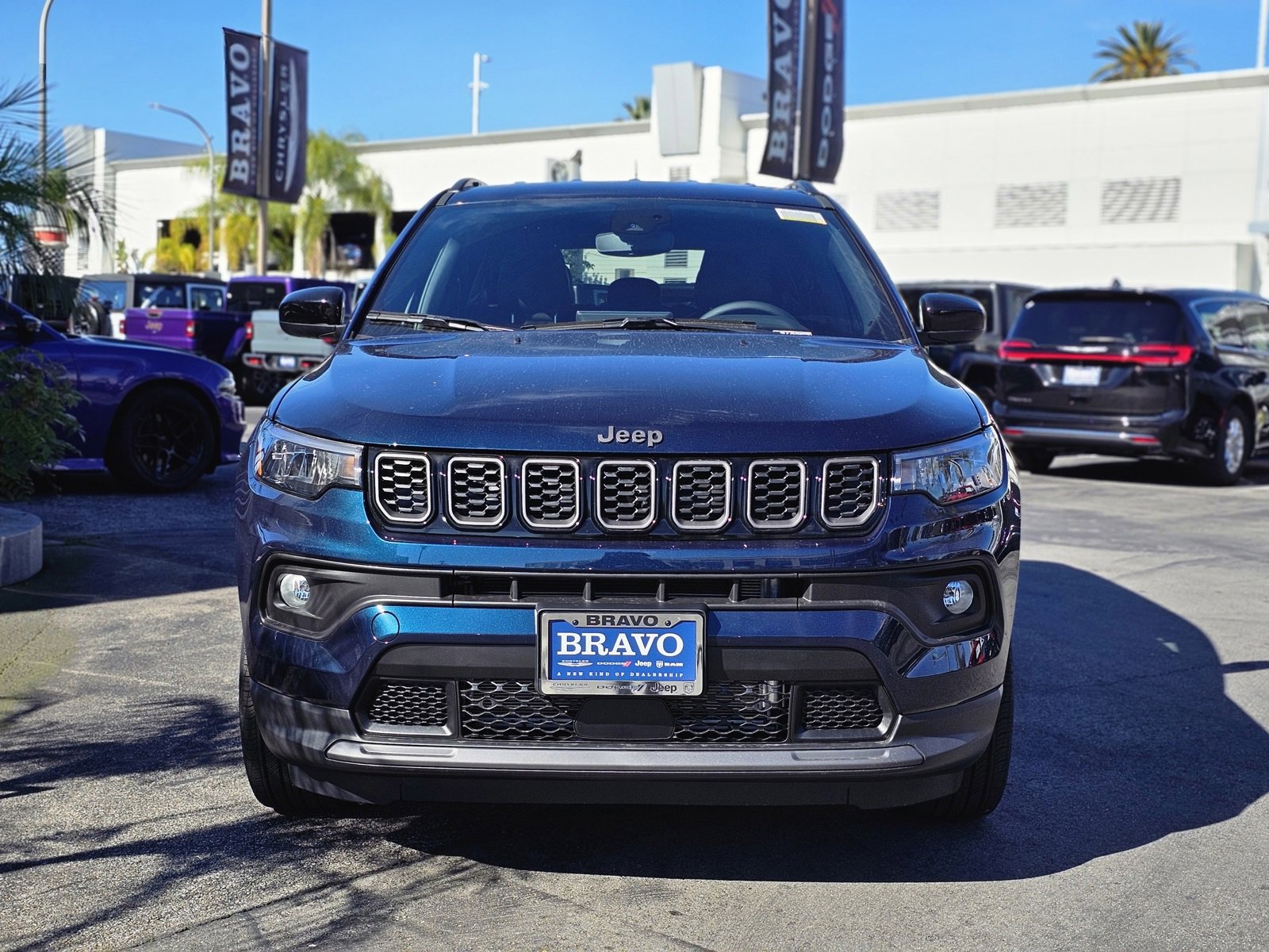 New 2026 Jeep Compass Latitude image 2
