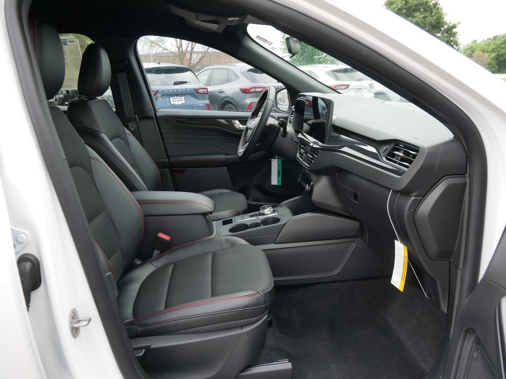 New 2026 Ford Escape ST-Line Select w/ Tech Pack #1 AWD/4WD image 13