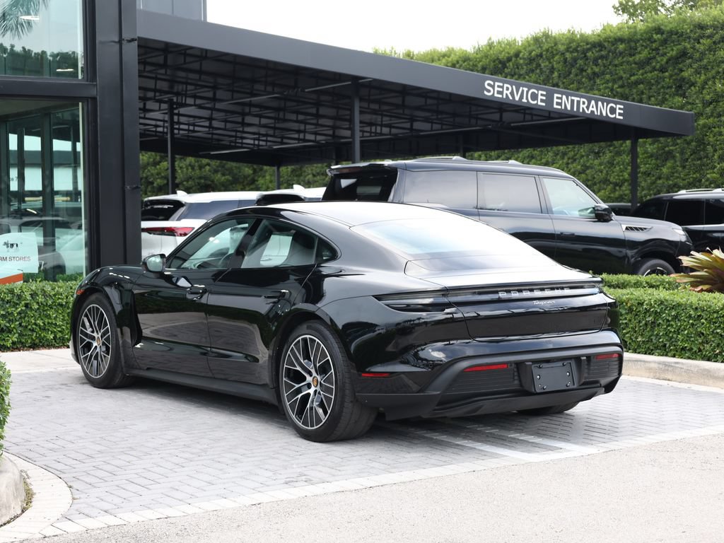 Used 2024 Porsche Taycan RWD image 5