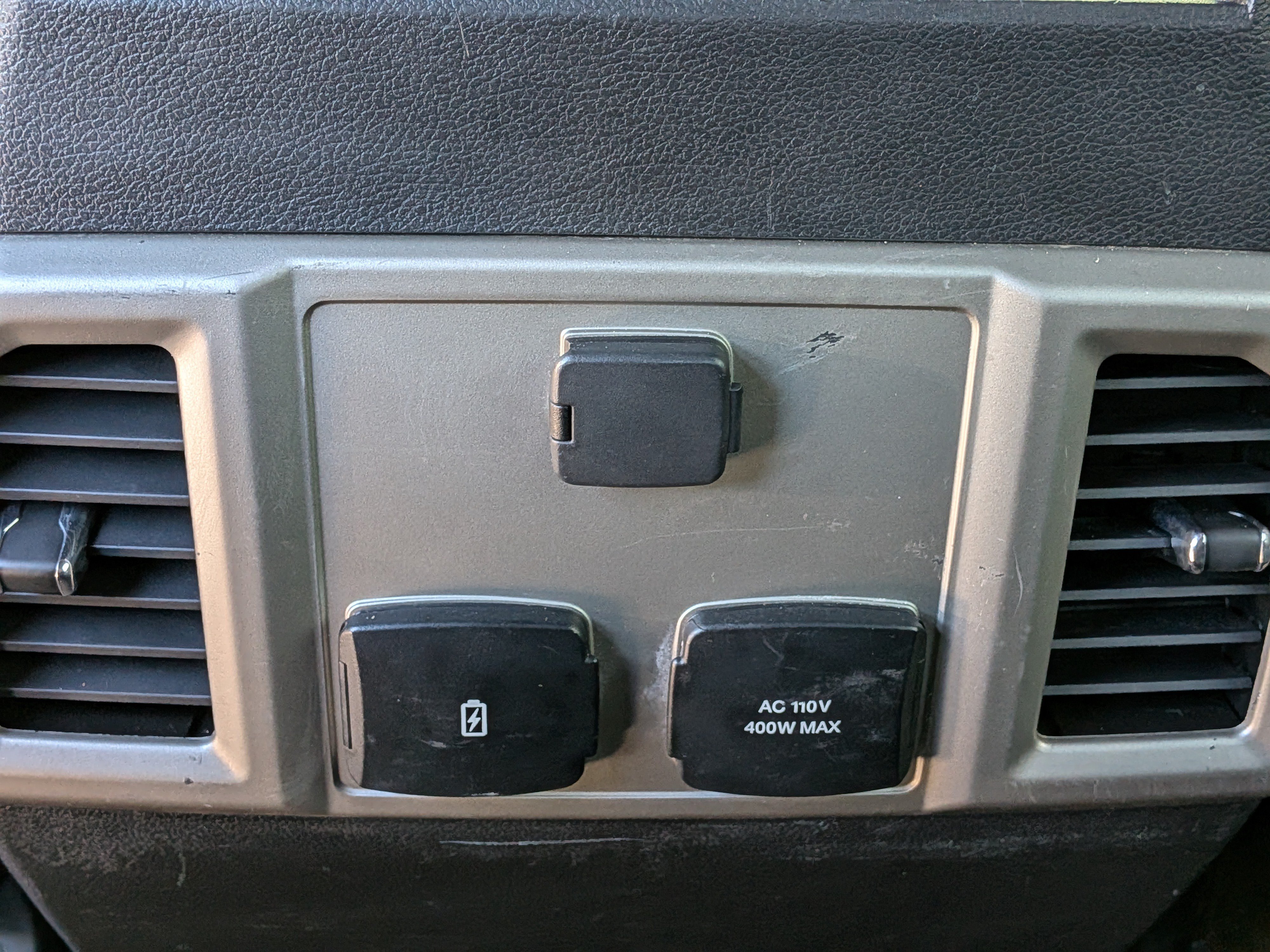 Used 2018 Ford F150 Lariat RWD image 15