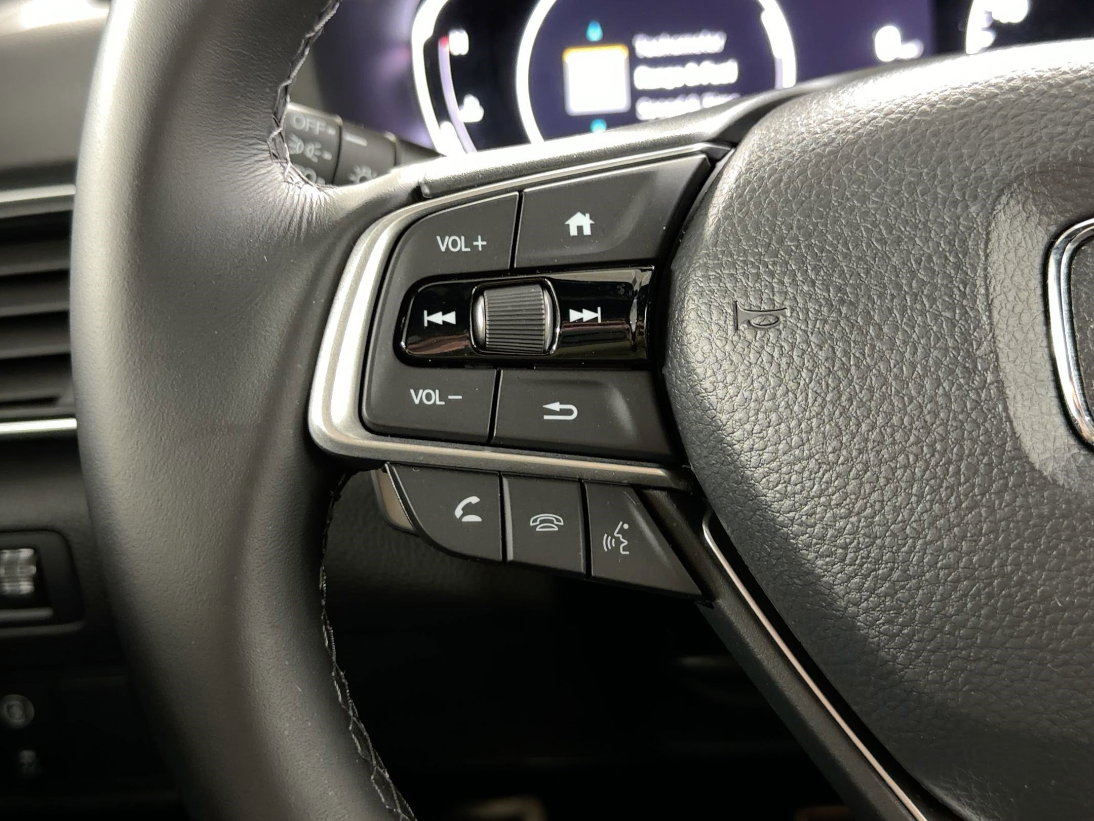 Certified 2022 Honda Accord Sport image 16