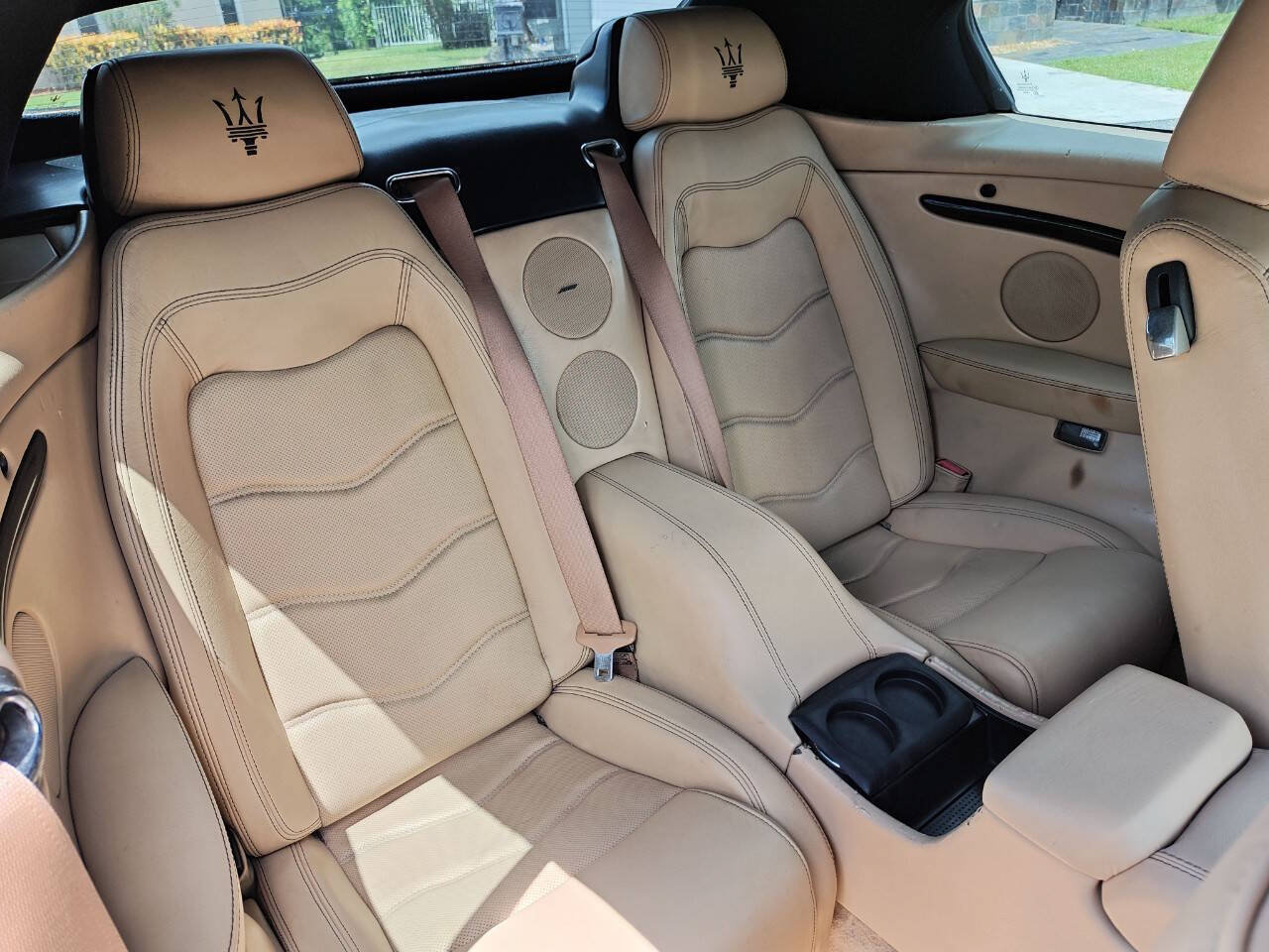 Used 2015 Maserati GranTurismo Convertible RWD image 43
