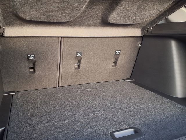 New 2026 Chevrolet Trax LT w/ LT Convenience Package image 17