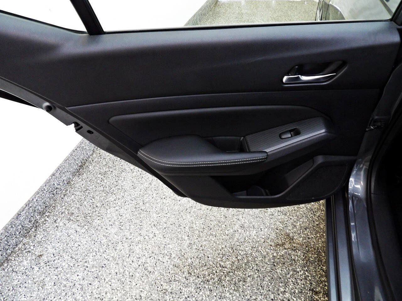 Used 2020 Nissan Altima 2.5 S image 9