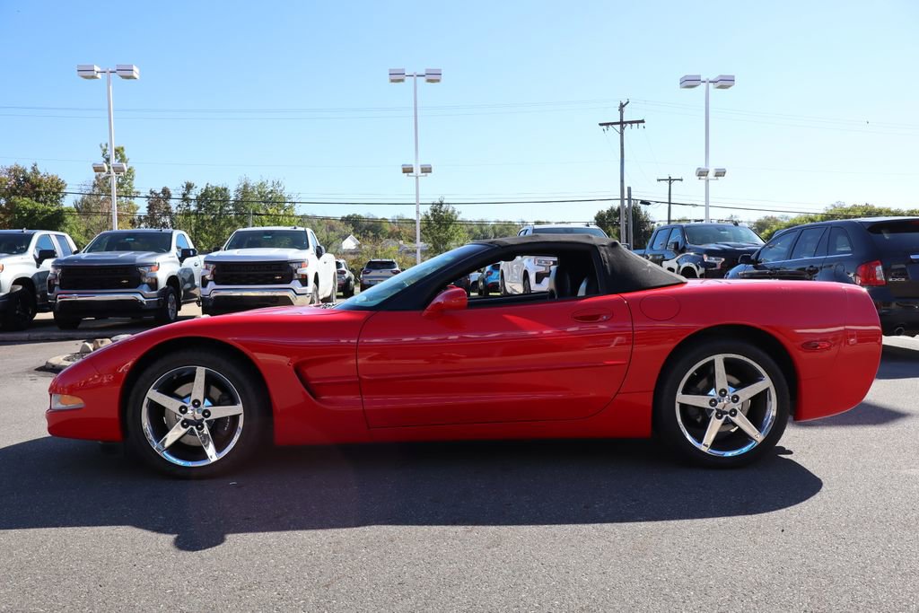 Used 2000 Chevrolet Corvette Convertible image 23
