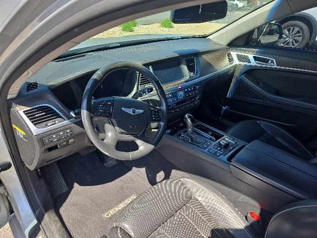 Used 2015 Hyundai Genesis 3.8 w/ Option Group 04 AWD/4WD image 10