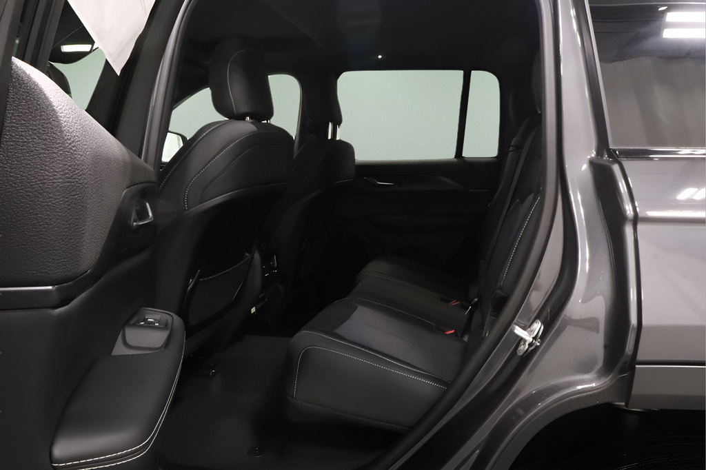New 2026 Jeep Grand Cherokee Laredo X AWD/4WD image 14