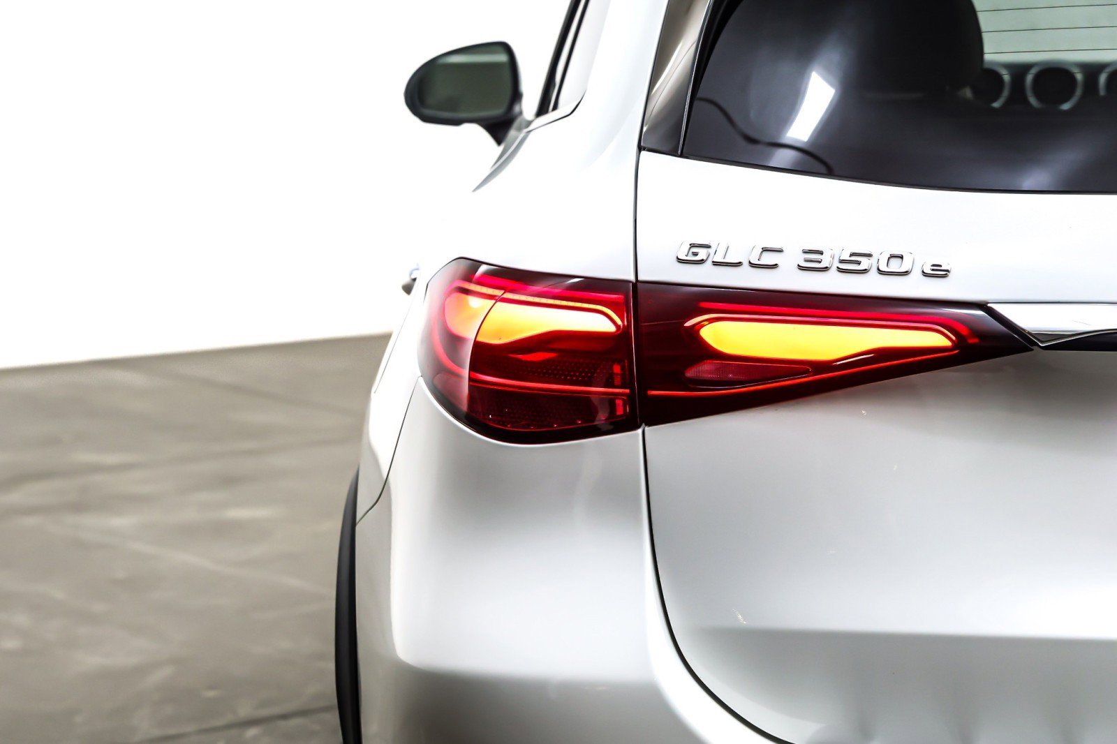 Certified 2025 Mercedes-Benz GLC 350e 4MATIC image 17