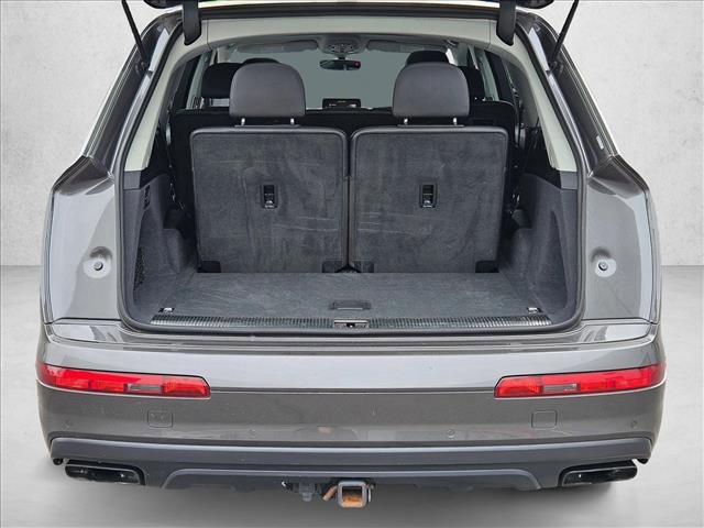 Used 2019 Audi Q7 3.0T Prestige w/ Prestige Package image 6