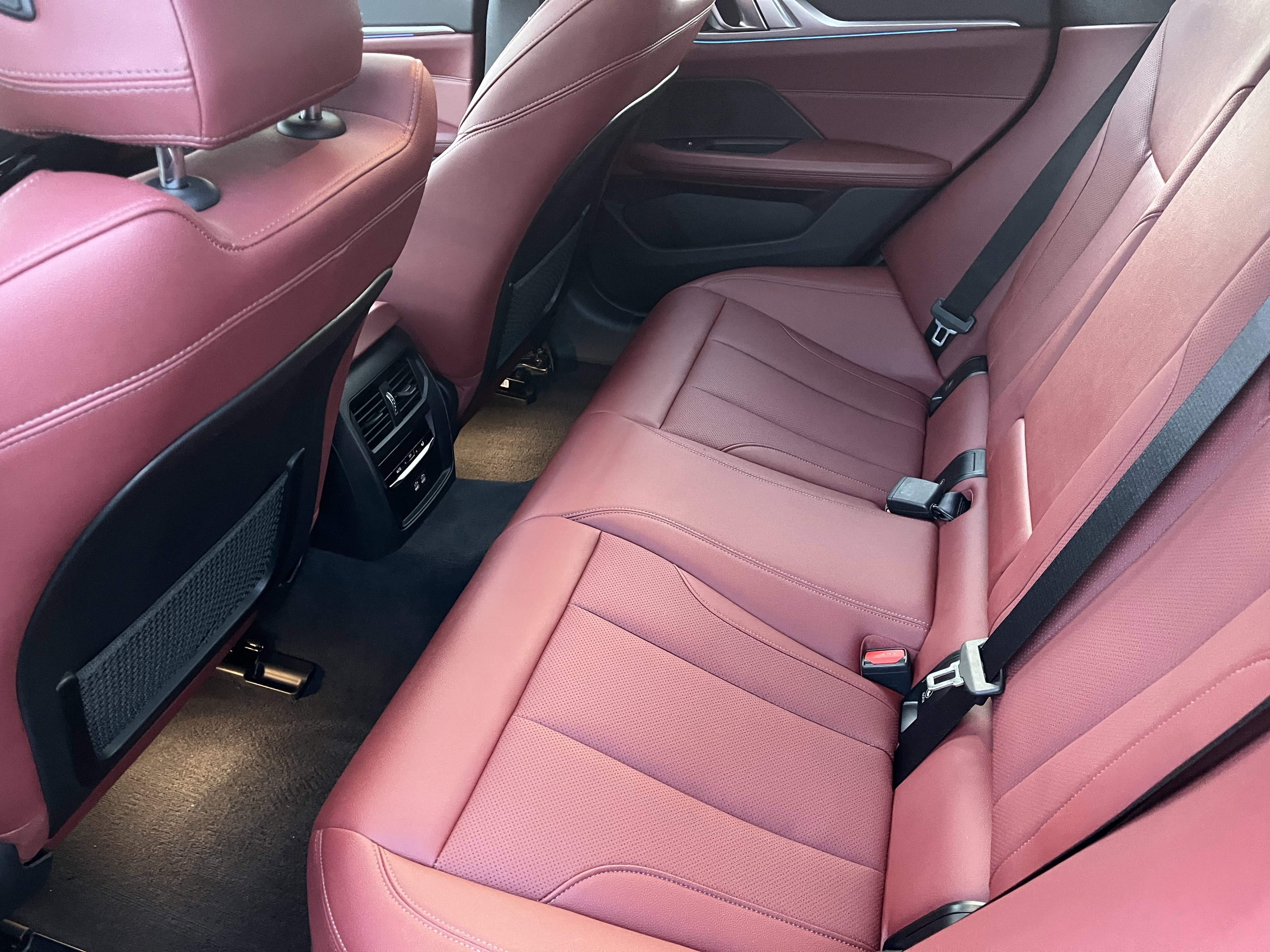 Certified 2023 BMW i4 eDrive35 w/ Premium Package image 16