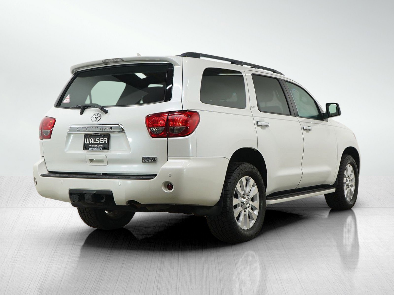 Used 2012 Toyota Sequoia Platinum AWD/4WD image 6