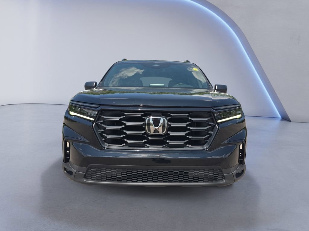 Used 2023 Honda Pilot Sport image 8