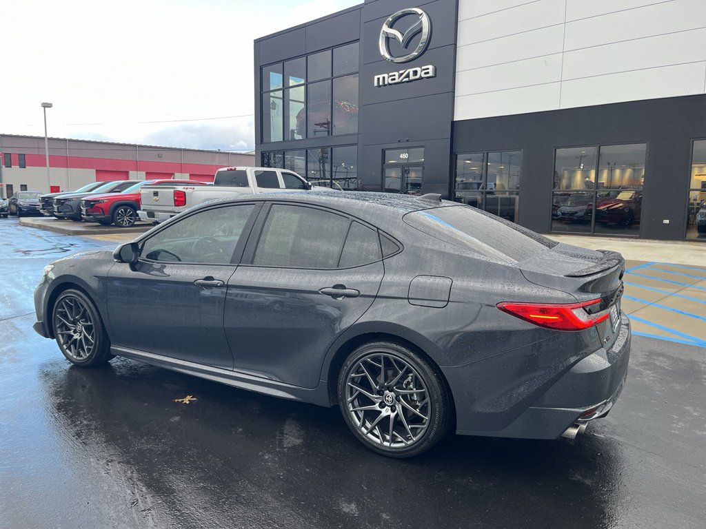 Used 2025 Toyota Camry XSE image 3